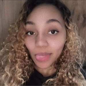 Meet your Posher, Aliyah